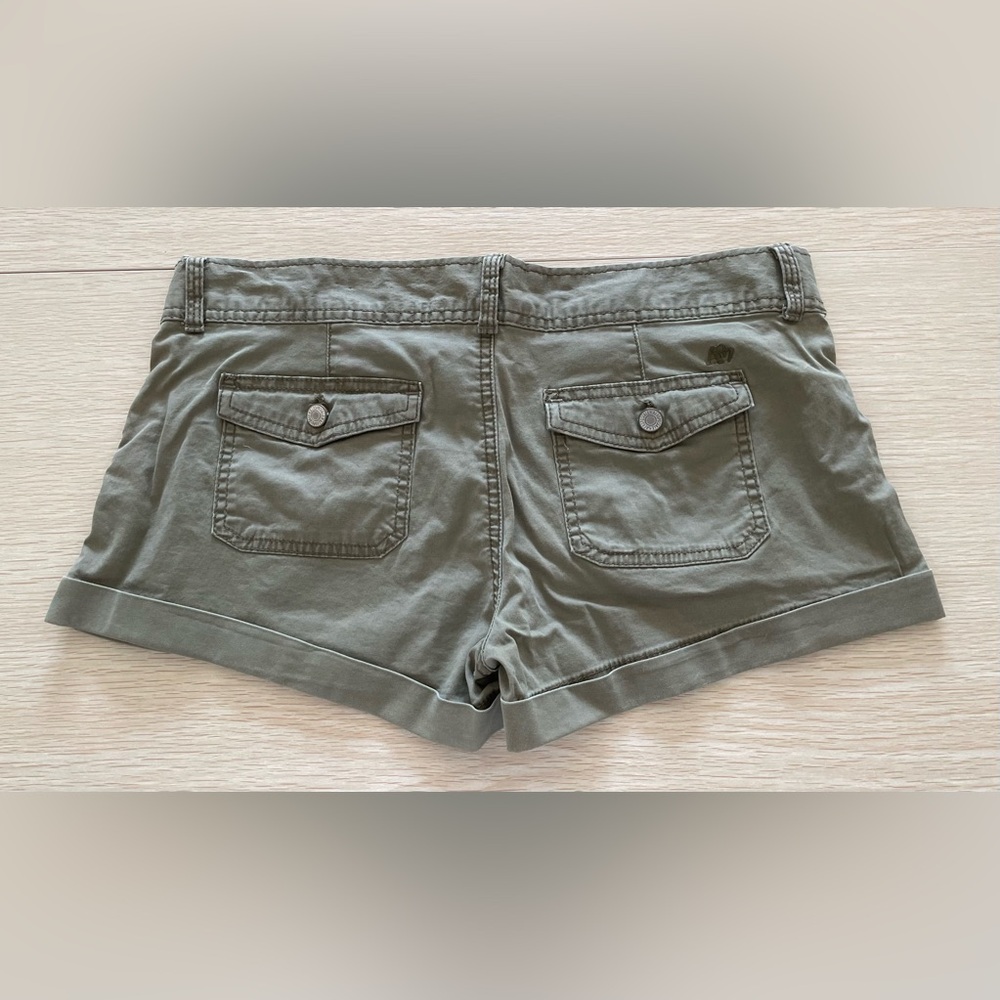 Aeropostale cargo shorts, never worn